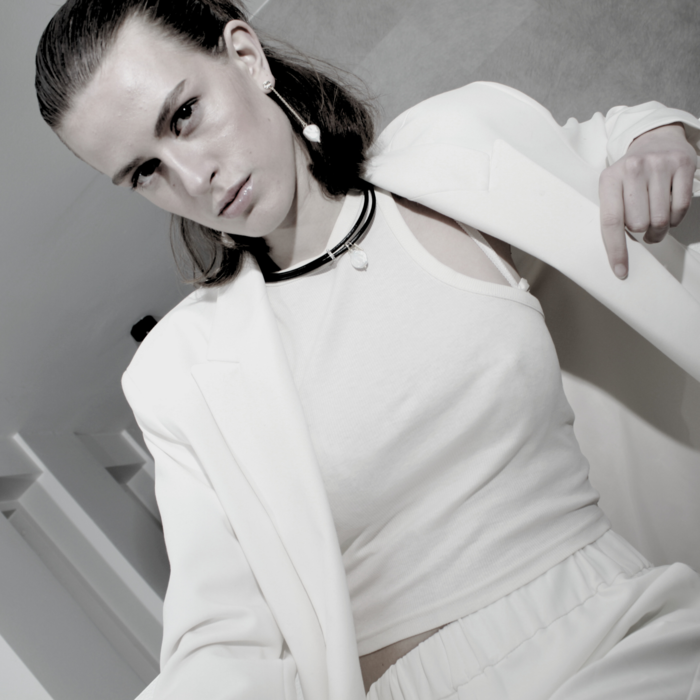 Kort halskæde med ferskvandsperle