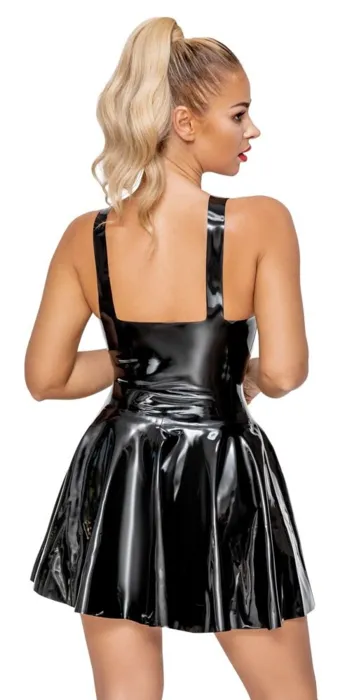 Latexkjole med vidde set fra ryggen